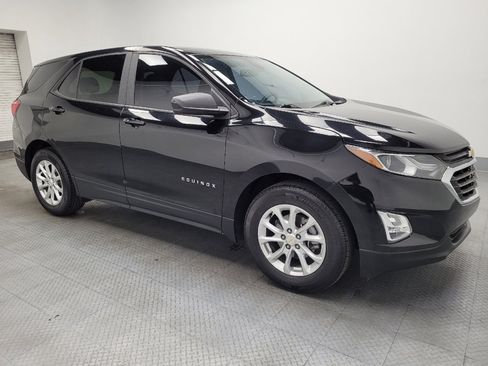Used 2020 Chevrolet Equinox LS w/ LS Convenience Package image 11