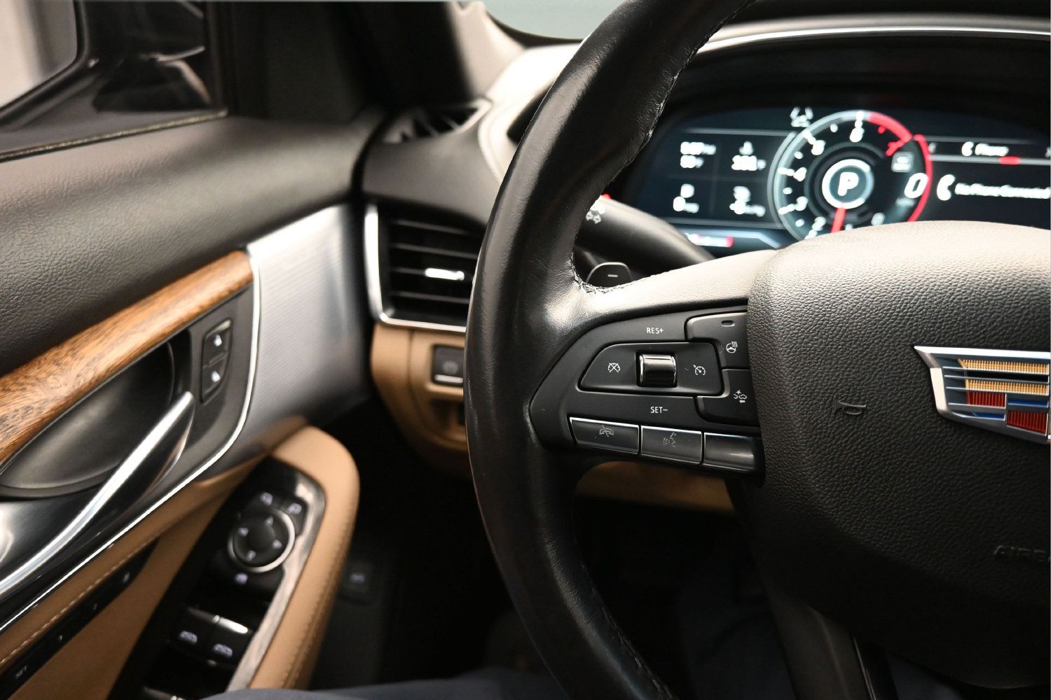 Used 2023 Cadillac CT5 Luxury AWD/4WD image 17