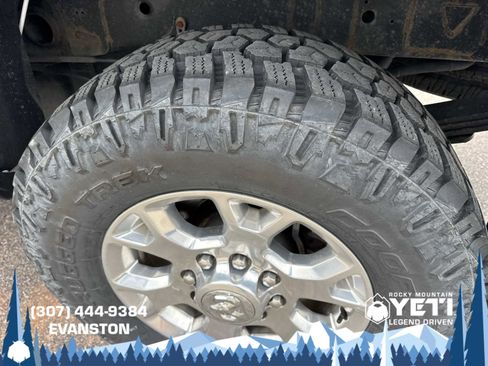 Used 2019 RAM 3500 Laramie AWD/4WD image 20