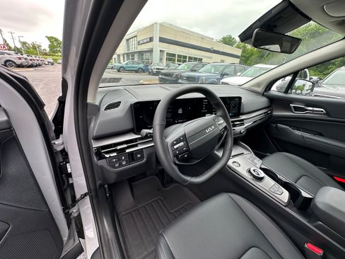 New 2026 Kia Sportage EX AWD/4WD image 26
