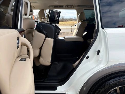 Used 2018 Nissan Armada Platinum w/ Captain Seat Package image 21
