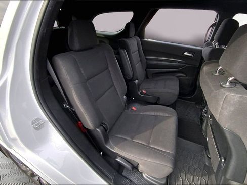 Used 2021 Dodge Durango SXT image 17