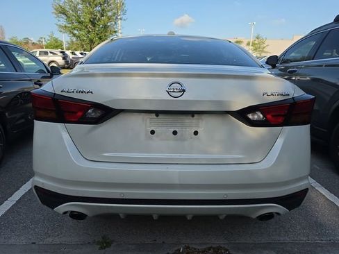 Used 2019 Nissan Altima 2.5 Platinum FWD image 4