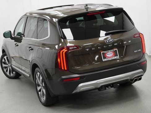 Used 2021 Kia Telluride EX w/ EX Premium Package image 12