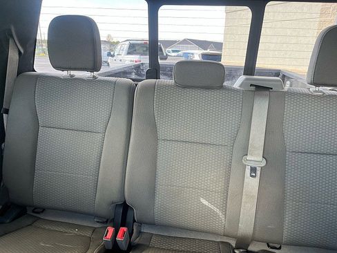 Used 2018 Ford F150 XLT w/ Equipment Group 302A Luxury AWD/4WD image 17