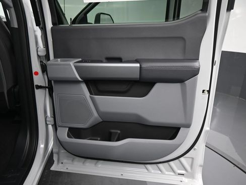 New 2026 Ford F250 XL w/ STX Appearance Package AWD/4WD image 19