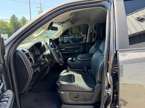 Used 2024 RAM 2500 Laramie w/ Safety Group AWD/4WD image 9