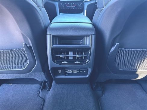 Used 2023 Jeep Grand Cherokee Overland image 22