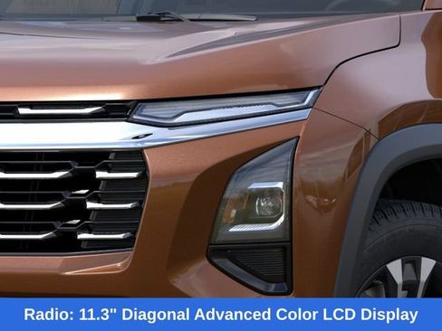 New 2027 Chevrolet Equinox LT w/ Convenience Package II FWD image 11