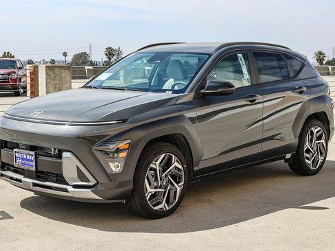 New 2026 Hyundai Kona SEL Premium FWD image 3