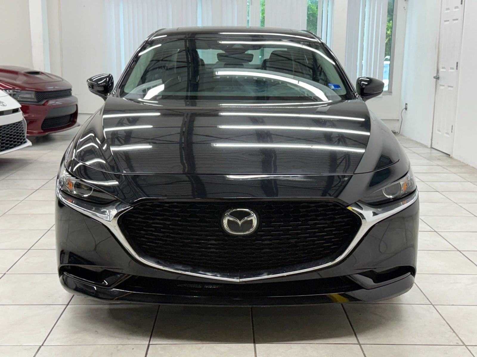 Used 2022 MAZDA MAZDA3 s FWD image 2