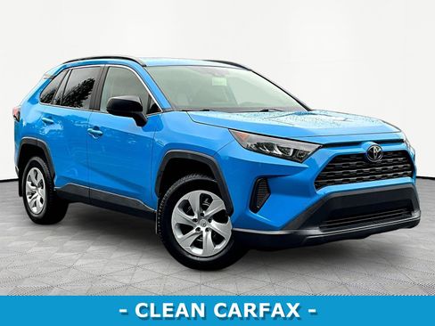 Used 2019 Toyota RAV4 LE w/ All Weather Liner Package AWD/4WD image 3