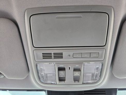 Used 2022 Honda CR-V EX-L image 26