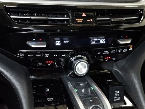 Used 2024 Acura MDX SH-AWD image 20
