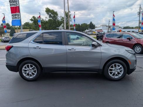Used 2024 Chevrolet Equinox LT w/ LPO, Floor Liner Package FWD image 6