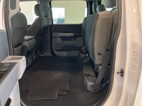 Used 2024 Ford F350 XLT image 26
