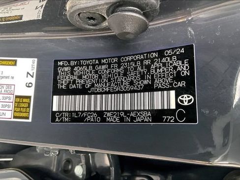 Used 2024 Toyota Corolla SE w/ SE Package FWD image 35