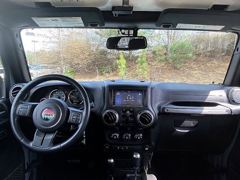 Used 2015 Jeep Wrangler Sport w/ Quick Order Package 24S image 18