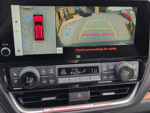 Used 2025 Toyota Grand Highlander AWD Hybrid image 14