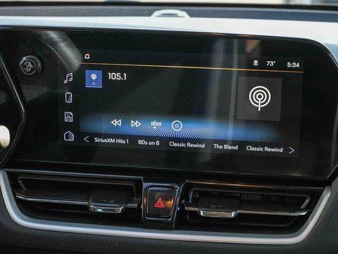 Used 2024 Chevrolet TrailBlazer LT FWD image 13