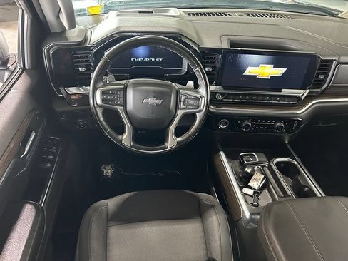 Used 2023 Chevrolet Silverado 1500 RST RWD image 9