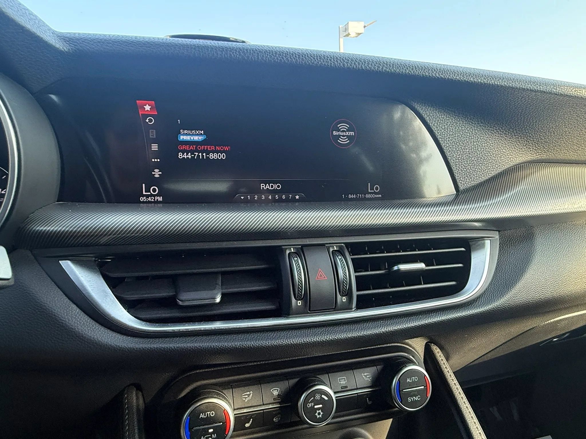 Used 2018 Alfa Romeo Stelvio Ti Sport AWD/4WD image 16