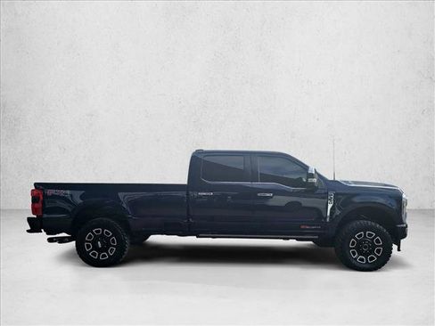 Used 2024 Ford F350 Platinum w/ FX4 Off-Road Package image 6