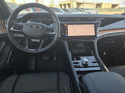 New 2026 Jeep Grand Cherokee Summit AWD/4WD image 14