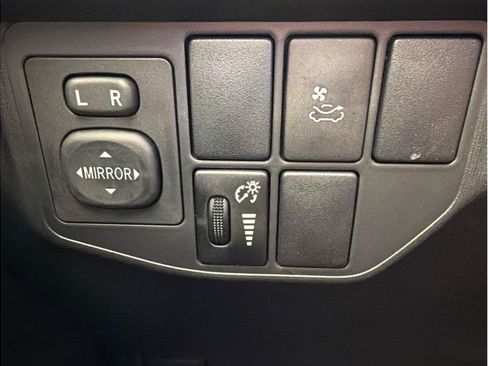Used 2013 Toyota Prius Three w/ Solar Roof Pkg FWD image 24