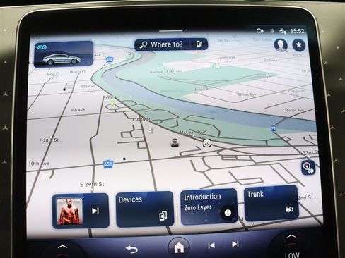 Used 2022 Mercedes-Benz EQS 450+ Sedan image 37