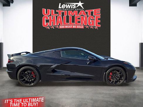 Used 2024 Chevrolet Corvette Stingray Premium Cpe w/ Z51 Performance Package image 5