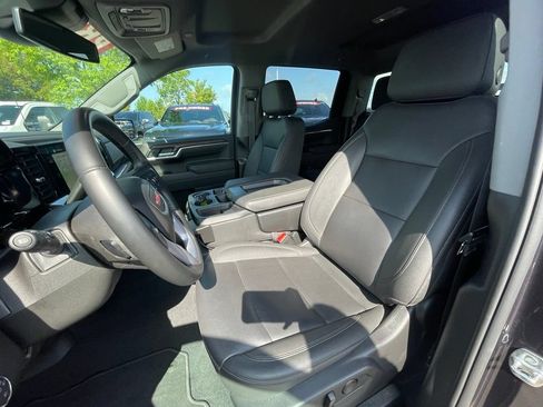 Used 2026 GMC Sierra 1500 SLT AWD/4WD image 21