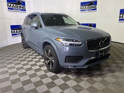 Used 2021 Volvo XC90 T5 Momentum