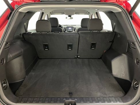 Used 2023 Chevrolet Equinox LT image 43