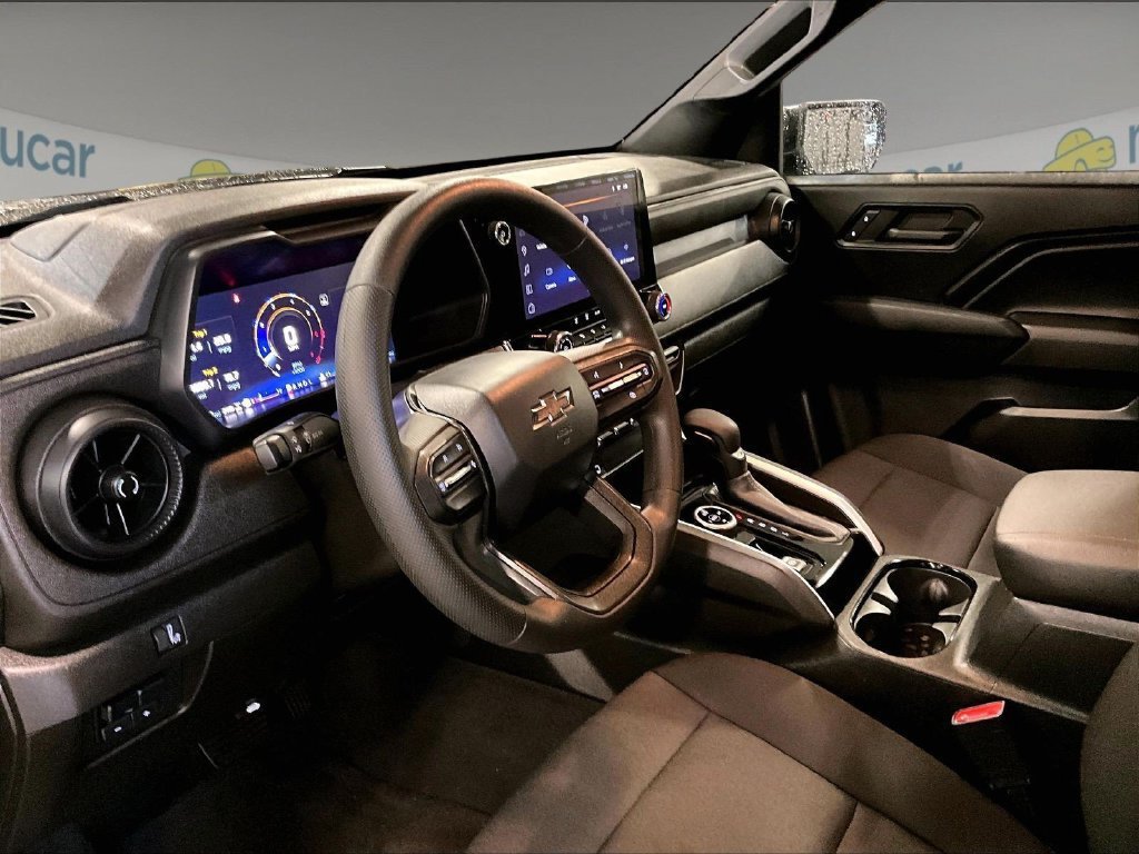 Used 2024 Chevrolet Colorado Trail Boss w/ Technology Package AWD/4WD image 8