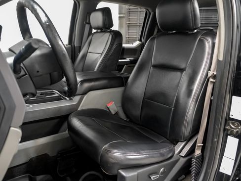 Used 2017 Ford F250 XLT w/ XLT Value Package AWD/4WD image 31