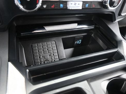 Used 2023 Ford F250 Lariat w/ FX4 Off-Road Package AWD/4WD image 15