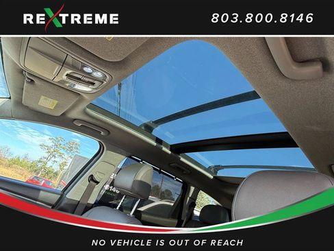 Used 2020 Hyundai Santa Fe SEL w/ Convenience + Premium Package image 21