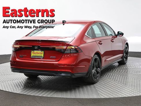 Used 2024 Honda Accord Sport image 5