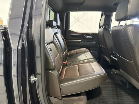 Used 2023 GMC Sierra 1500 Denali w/ Technology Package image 32