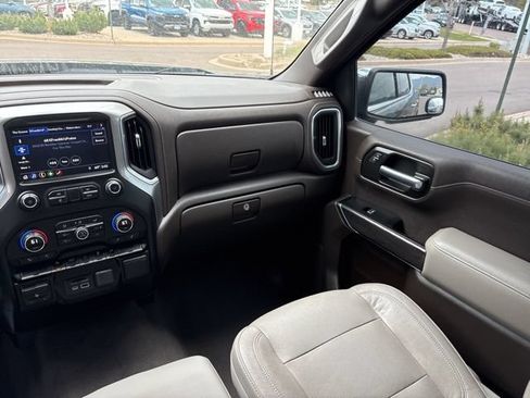 Used 2019 Chevrolet Silverado 1500 LTZ AWD/4WD image 24