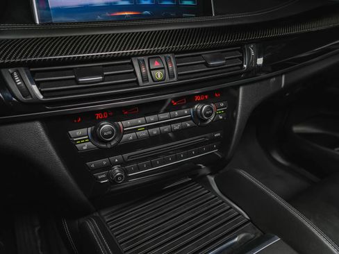 Used 2017 BMW X5 M image 57