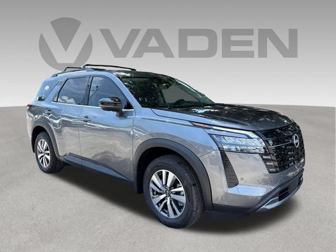 New 2026 Nissan Pathfinder SL FWD image 28