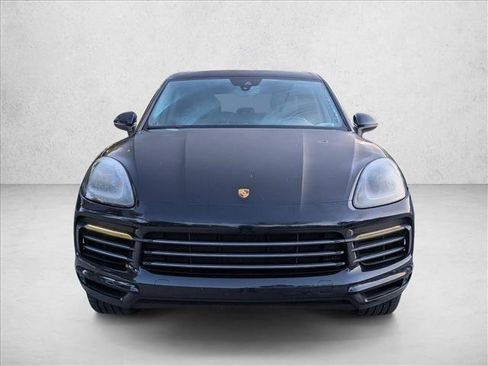 Used 2019 Porsche Cayenne AWD/4WD image 2