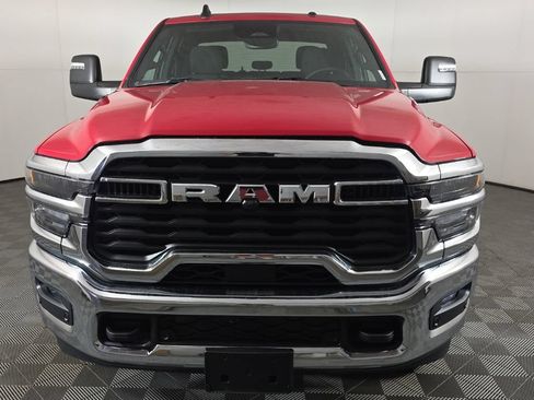 Certified 2026 RAM 2500 Big Horn AWD/4WD image 2