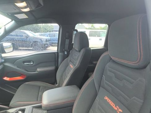Used 2022 Nissan Frontier Pro-X RWD image 10