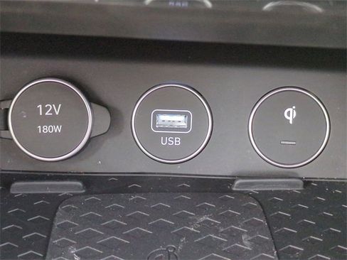 Used 2024 Genesis G70 2.5T w/ Sport Prestige Package image 22