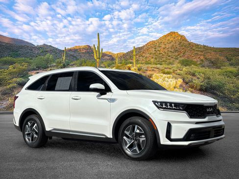 Used 2023 Kia Sorento EX FWD image 2