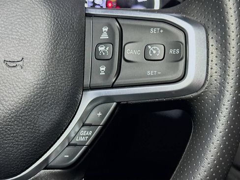 New 2026 RAM 5500 Tradesman w/ Chrome Appearance Group AWD/4WD image 27