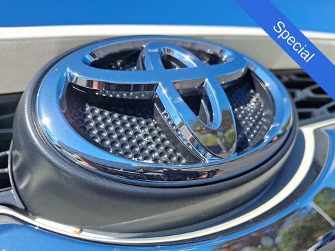Used 2018 Toyota 4Runner Limited image 29